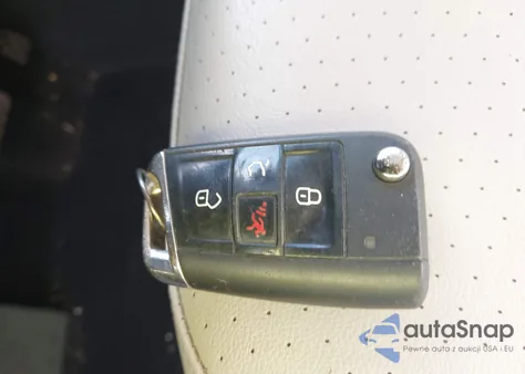 2018 Volkswagen Tiguan 2.0T Se/2.0T Sel from USA, damaged, VIN 3VV3B7AX4JM073402